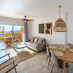 Horizon Del Mar, 2Bd Terrace, Sea View & Pool & Parking