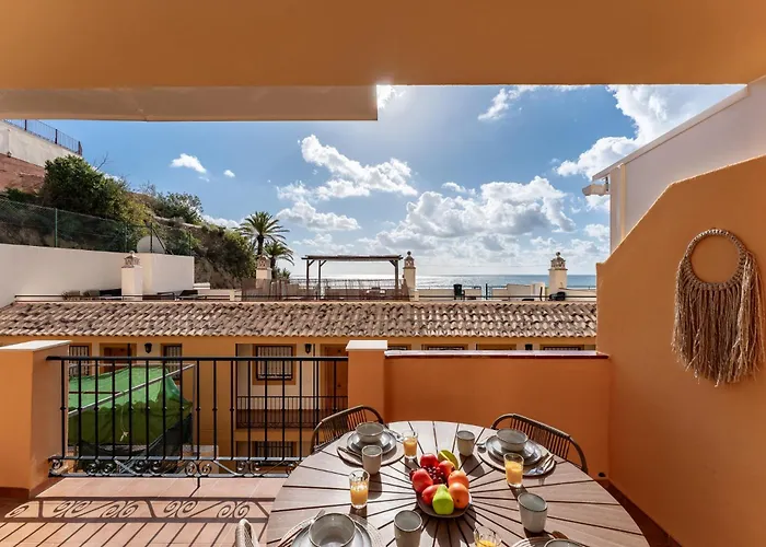 Horizon Del Mar, 2Bd Terrace, Sea View & Pool & Parking